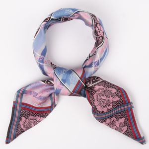 Hovedbilde Eufemia silkeskjerf - Rosa & bl&aring; 